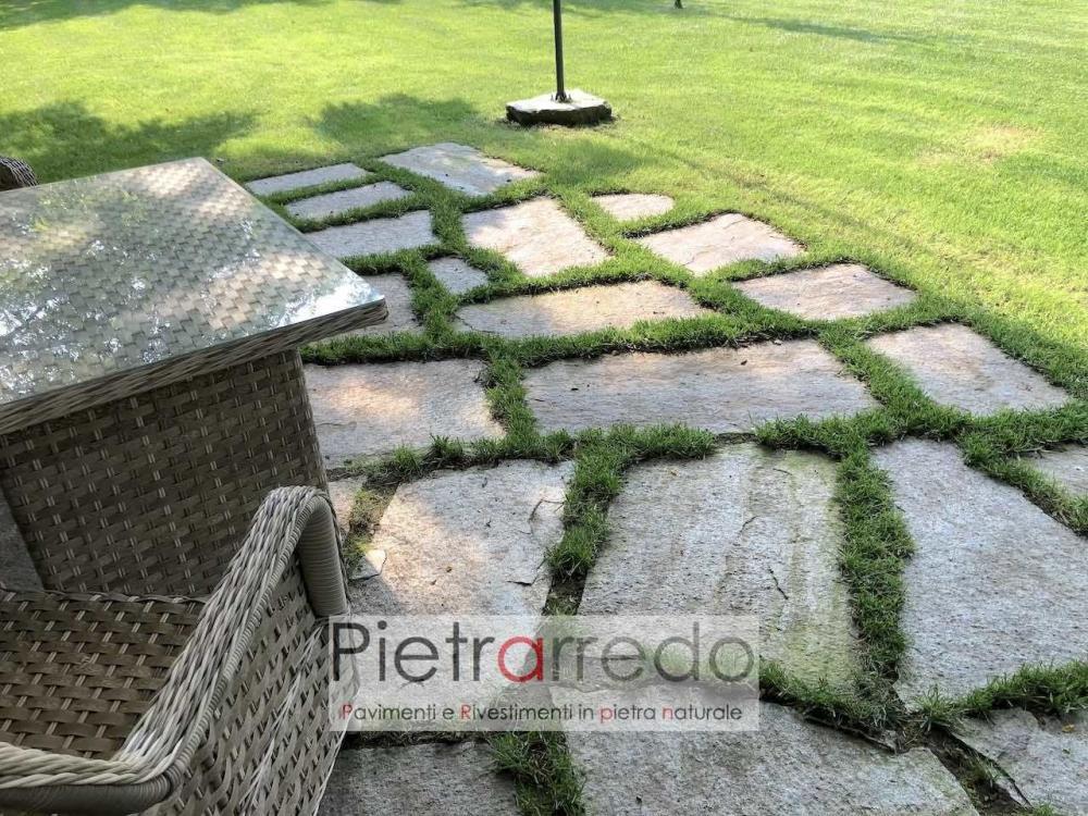 prezzo pavimento in mezzo al giardino erba passi giapponesi lastre in pietra luserna beola prezzo pietrarredo milano