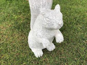 scoiattolo in granito pietra fatto a mano stone animal garden pietrarredo costo prezzo animali per prato