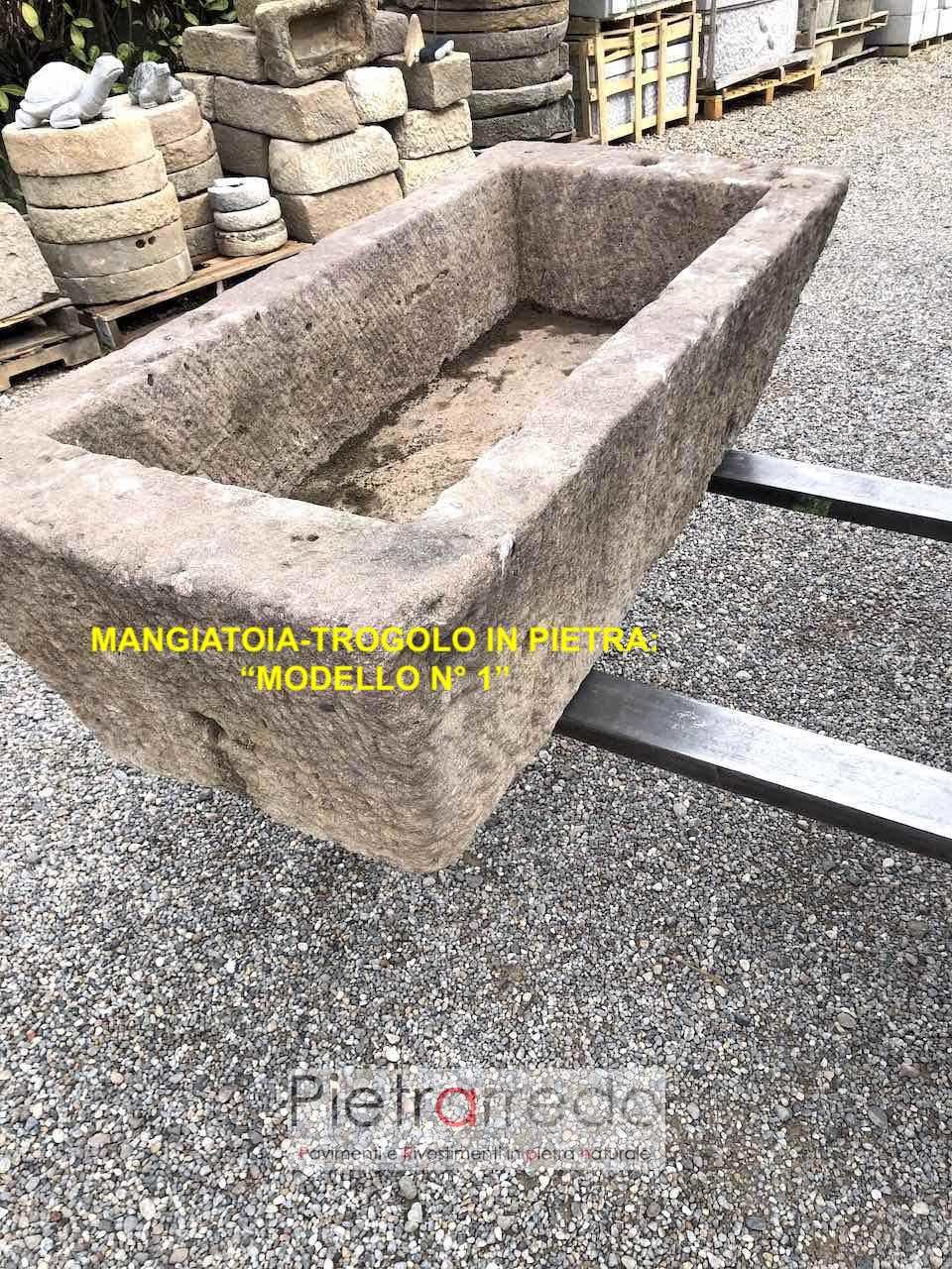 vecchia vasca in pietra mangiatoia trogolo sasso abbeveratoio grande da recupero antico pietrarredo milano