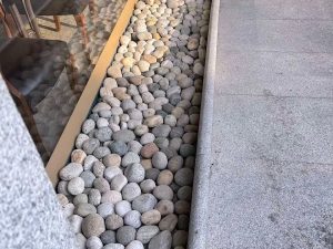 sassi tondi di fiume per arredo giardino pavimenti decorazioni stone garden pietrarredo costo