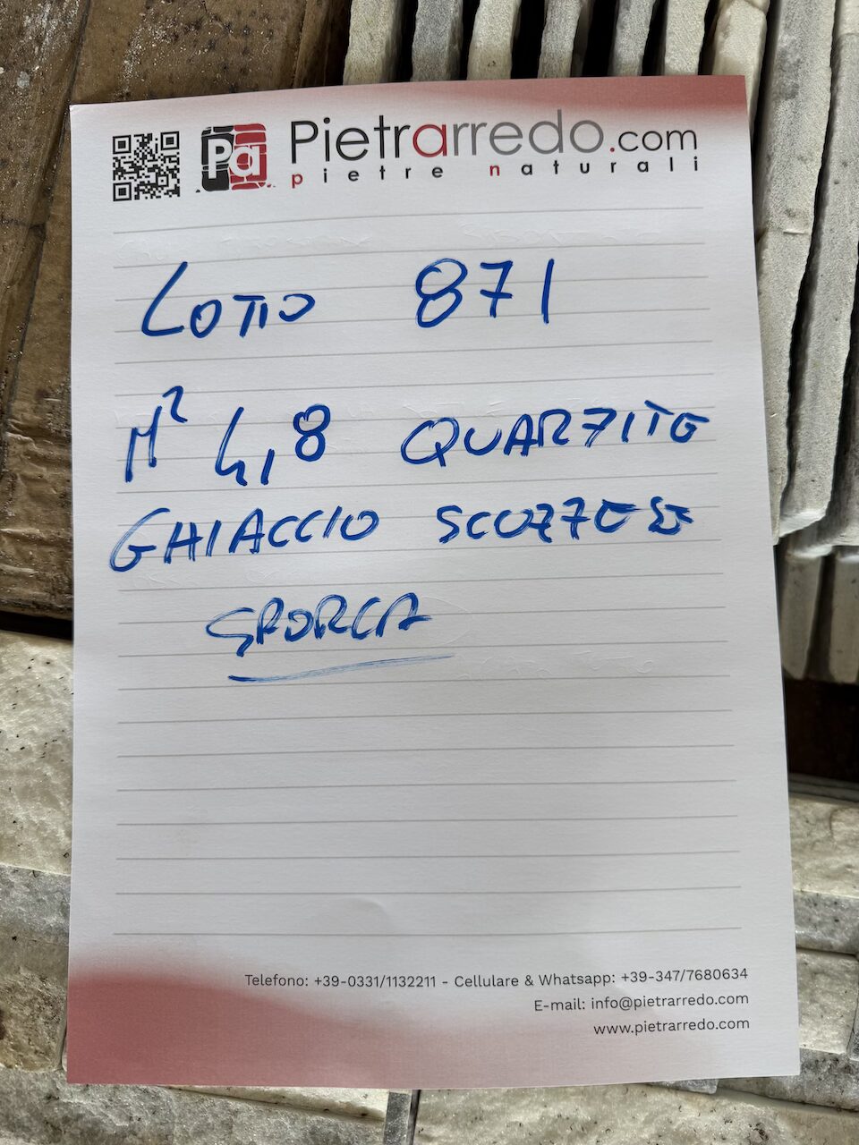 LOTTO FINE PARTITA N° 871 Rivestimento in quarzite ghiaccio scozzese. LOTTO UNICO METRI QUADRI 4,8