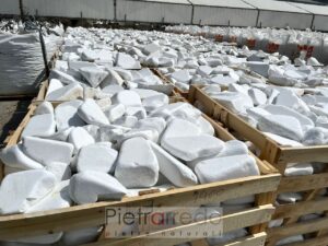 Giant blocks in pure white Thasos marble, diameter from about 10 to 40 cm, price Pietrarredo Parabiago Milano garden furniture