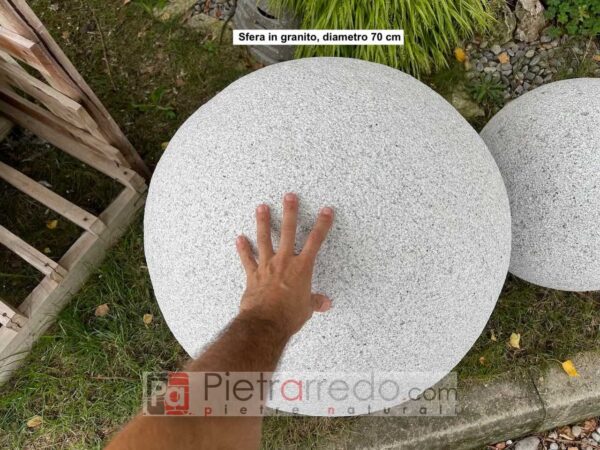 Kugeln aus natürlichem Granit für japanische Zen-Gartenmöbel Preisangebot Pietrarredo Parabiago Mailand Italien