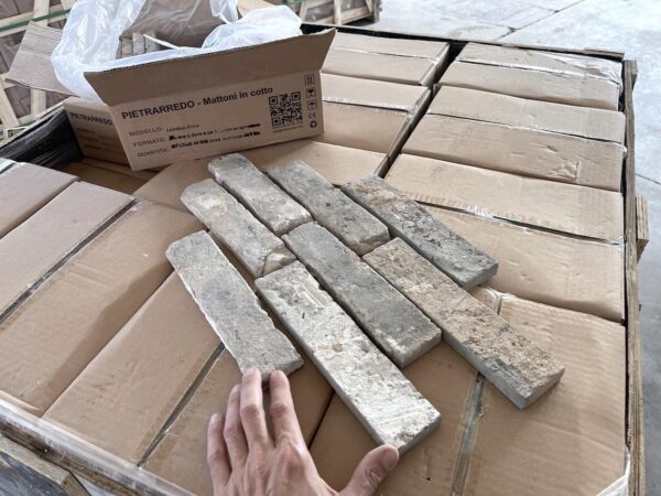 mattoni london brick faccia a vista retrosegati per rivestimento muri e facciate grigi sporchi anticati prezzo pietrarredo milano parabiago
