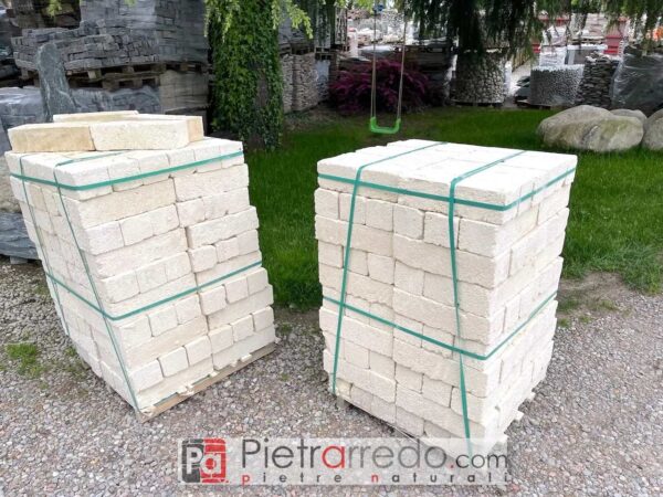 blocchetto tufo pugliese chiaro bianco per arredo giardino bordure aiuole muretti prezzi offerte costo pietrarredo milano Parabiago