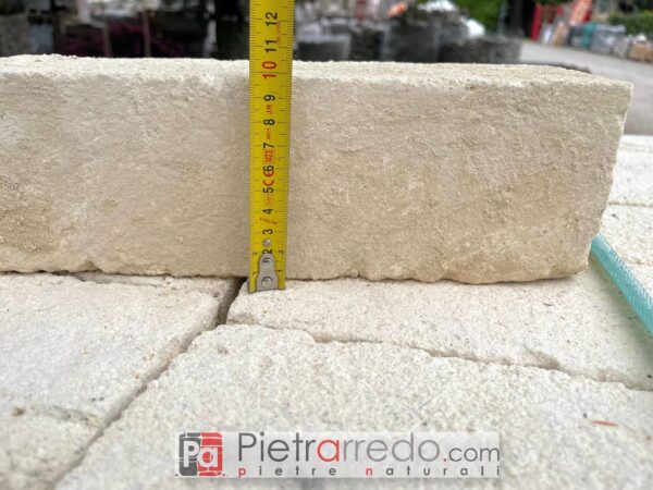 blocchetto tufo pugliese chiaro bianco per arredo giardino bordure aiuole muretti prezzi offerte costo pietrarredo milano Parabiago bordure aiuole